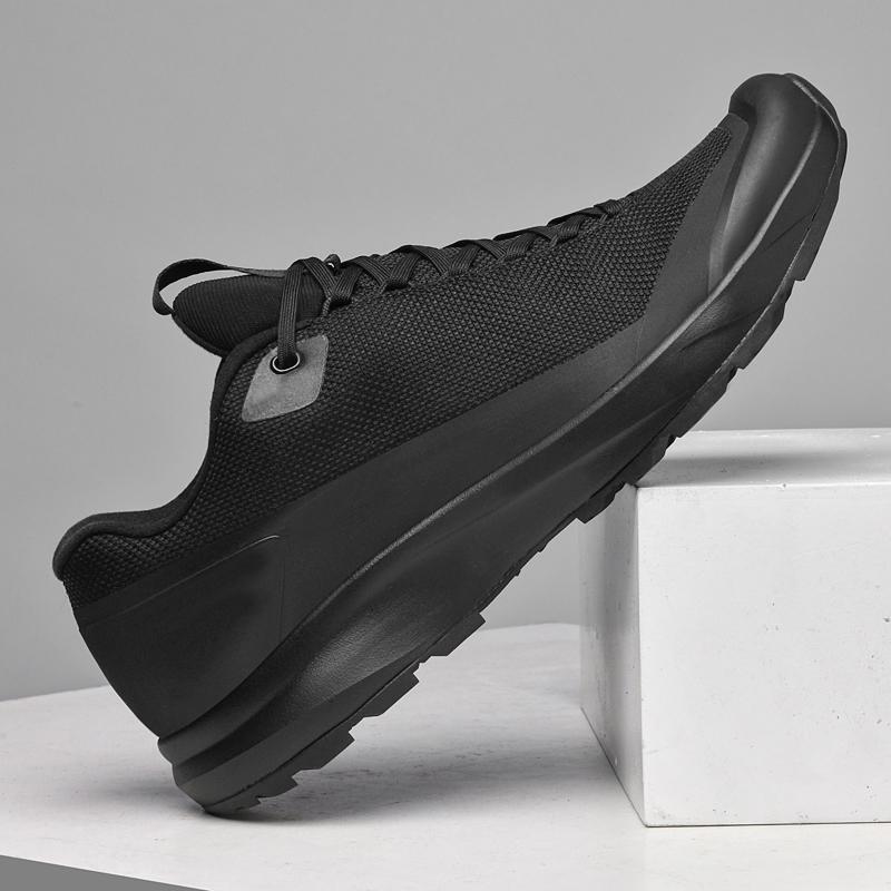 Fashion New Summer Male Sneakers Fashion Breathable Mesh Flats Outdoor Travel Men's Trainers Round Toe Net Cloth Men Treking Footwear