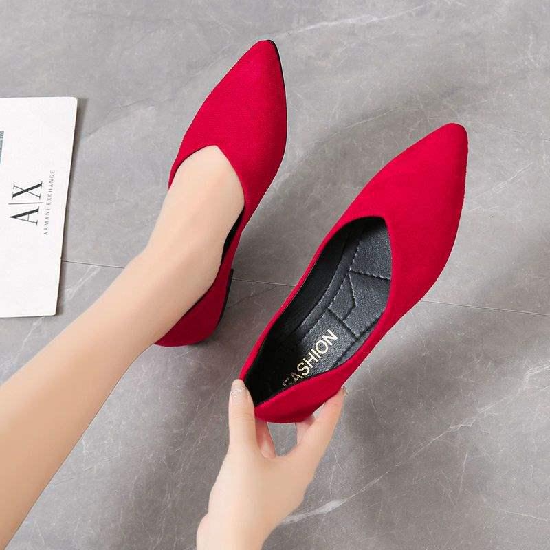 Zhiyi Women's Black Pointed-Toe Non-Slip Work Shoes with Soft Sole and Inner Heel Lift