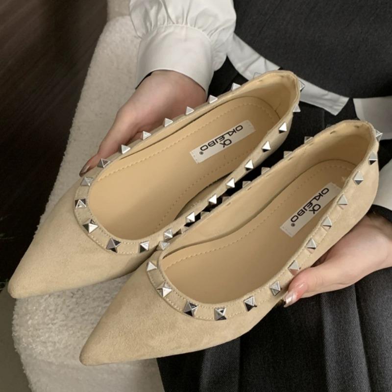 Fashion Suede Flat Shoes Spring New Pointed Head Shallow Mouth Rivet Set Foot Soft Sole Anti-slip Wear-resistant Single Shoes