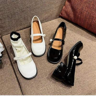 Printemps Nouveau Style Chaussures Femmes Élégantes Boucle Perle Talons Carrés Escarpins Bout Carré Cuir Mode Chaussures Mary Jane Chaussure Talon Moyen