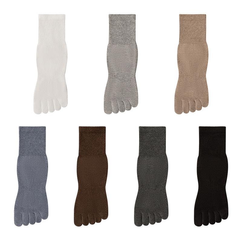 Men's Autumn and Winter Pure Color Cotton Antibacterial Deodorant Wicking Exercise Boneless Five Finger Tube Socks