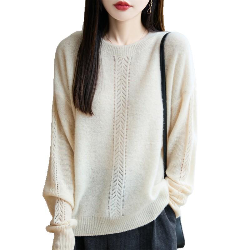 Trendy Wool Knit Hollow Sweater: Soft, Loose-Fit Round Neck for Autumn/Winter