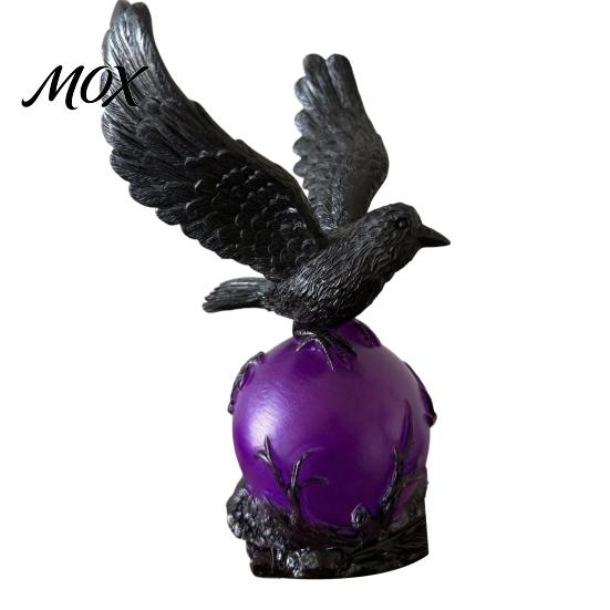 Whimsical Room Lighting Gothic Raven LED Ball Lamp, Mysterious Crow on Orb Sculpture, Decorative Resin Light Halloween Table Lamp for Bedside Bedroom