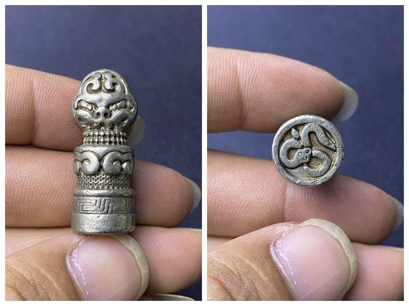 Copper Cutout Carvings Flower Tibetan Brass Seal Carry-on Pendant Crafts Ornament Accessories