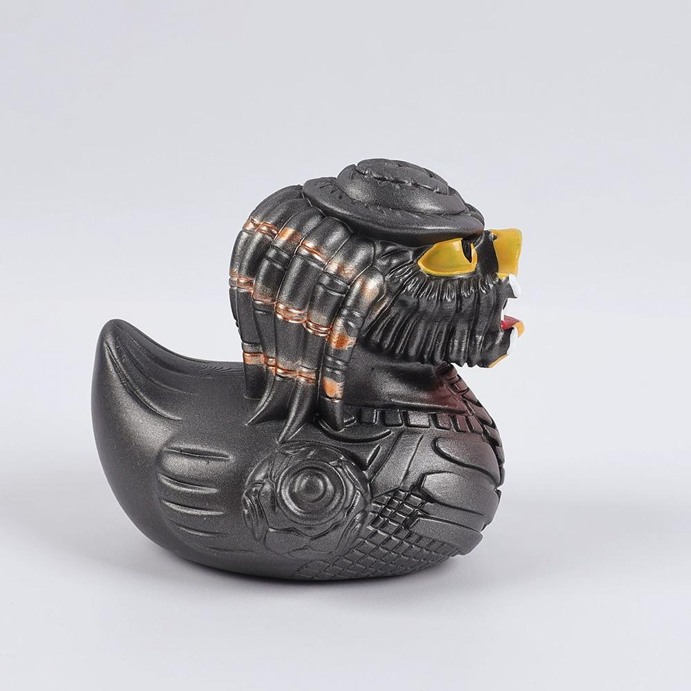 Creative Whimsical Resin Alien Duck Novelty Toy Evil Duck Party Desktop Ornament Home Decor Holiday Parties Gift 7x6x7cm