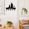 1pc Witch and Cat Metal Key Holder Wall Hook Art Decorative Accessories for Wall Mounting, Keychain