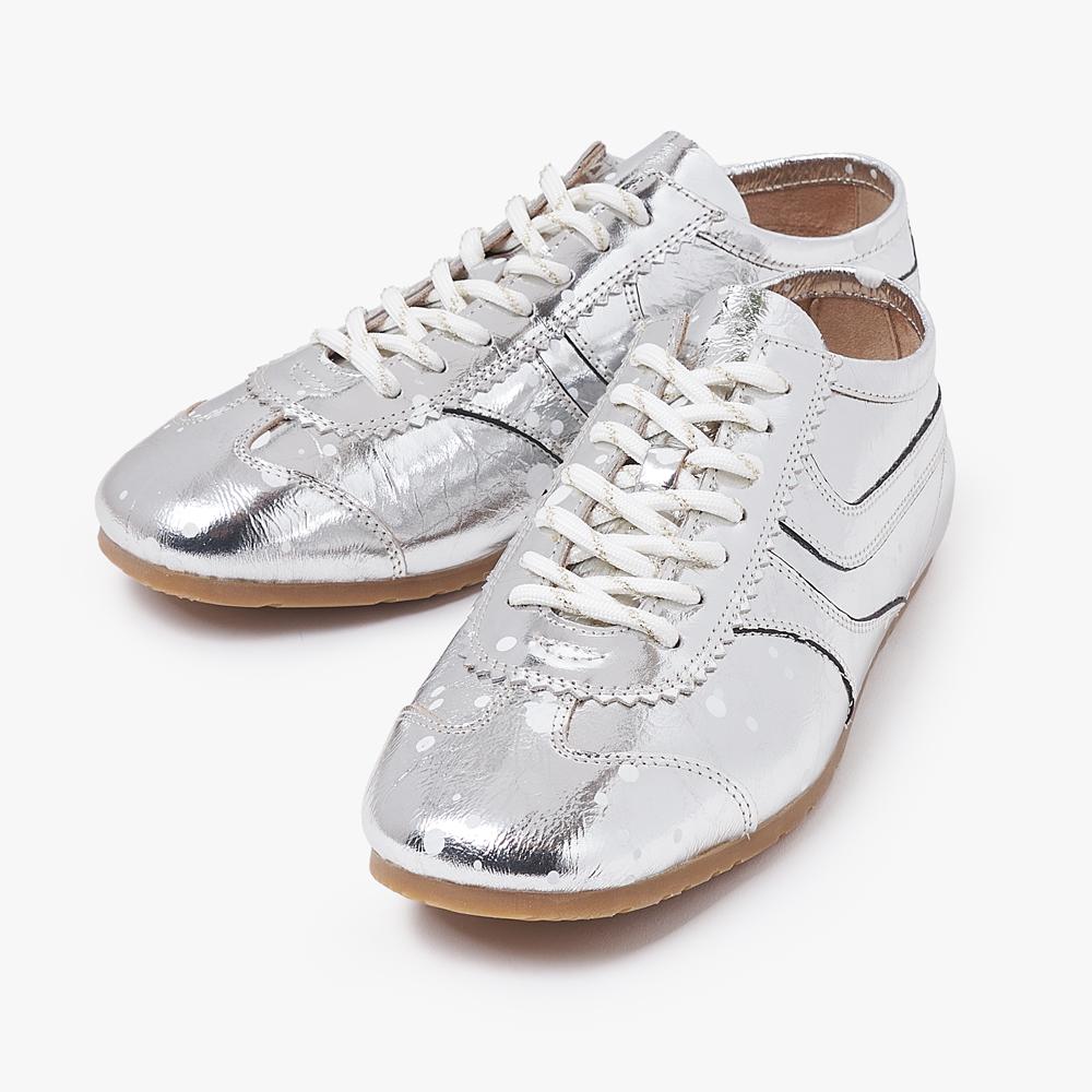 Saera Edition Metallic Dot Stride Sneakers O55P136