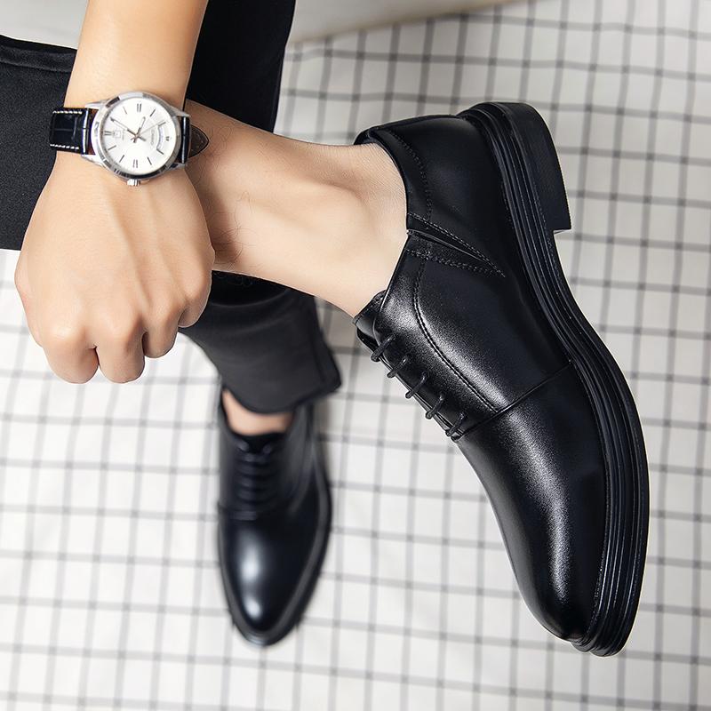 Fashion 2024 Business High Quality Men Shoes Genuine Leather Casual Flats Shoes Male Pointed Oxford Wedding Dress Gentleman Office Shoes