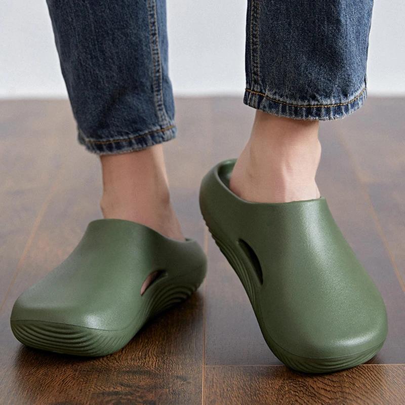 Men's Slippers Summer New Baotou Cave Slippers Outdoor Thick Soled Non Slip Sandals Lightweight Beach Casual Slippers