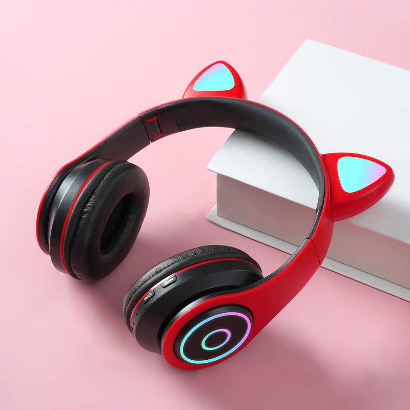 Cat Ear Luminous Wireless Bluetooth Headset B39A