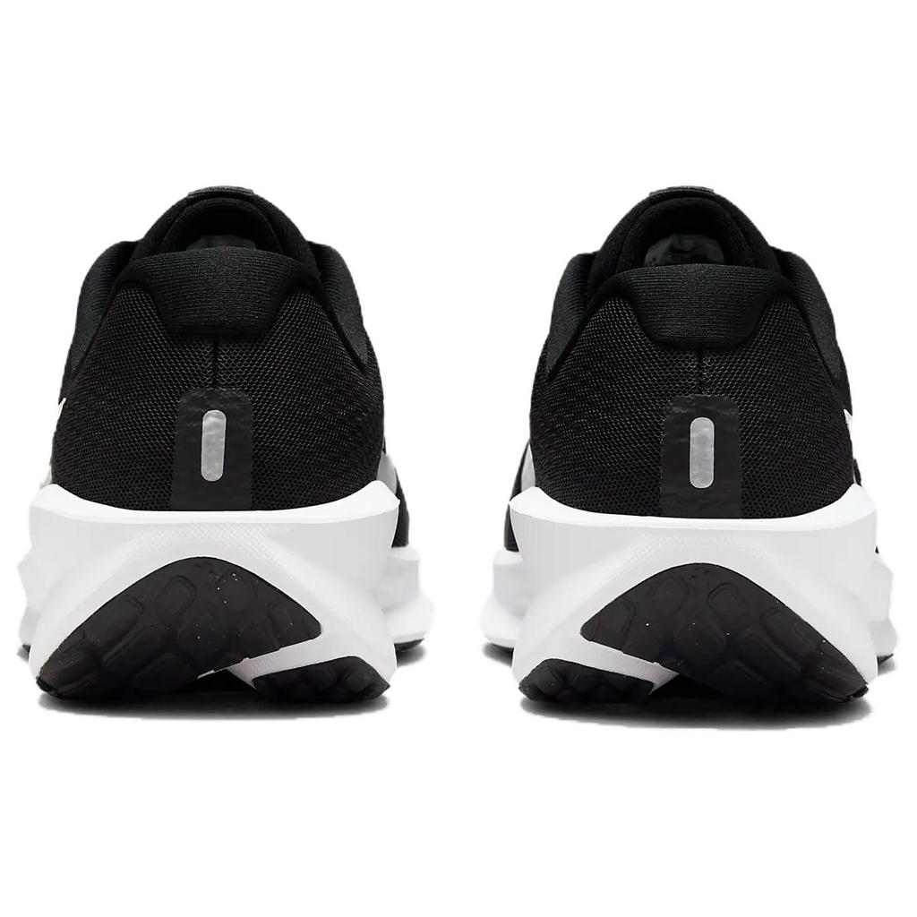 Nowe Nike Downshifter 13 Extra Wide 'Black White' FJ1284-001