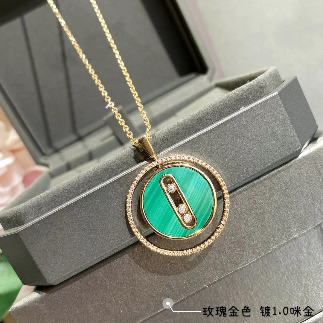 

2023 Hot Brand Vintage Necklaces Luxury Jewelry for Women Designer Pendant Fashion 925 Silver Chain Round Shell Lady Necklace зелёный