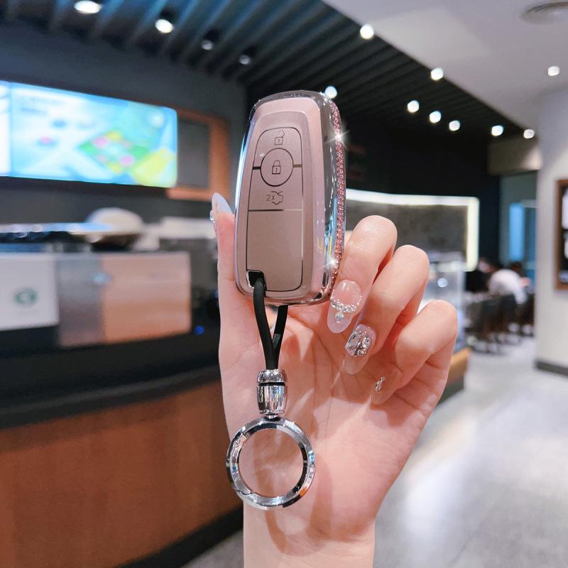 Premium TPU Key Fob Case for Ford Mondeo, Edge, Explorer, and Escort.