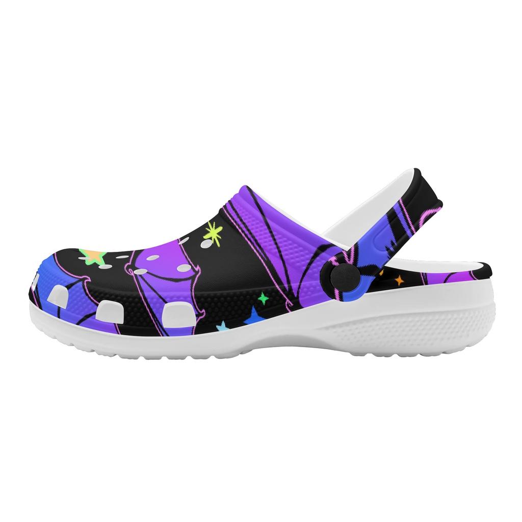 White EVA Clogs with Colorful Skull Print, Lightweight Slip On Garden Shoes, Breathable Beach Sandals, Indoor Outdoor Slippers for Men Women