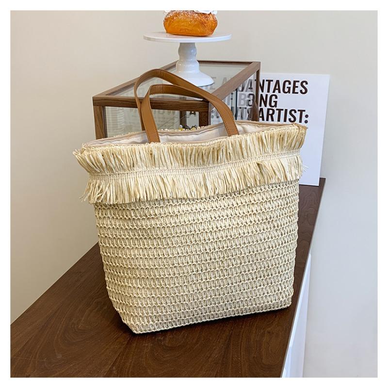 New Straw Bag Hand-woven Tassel Fashion Simple Handheld Women's Bag Large Capacity Shoulder Bag Women