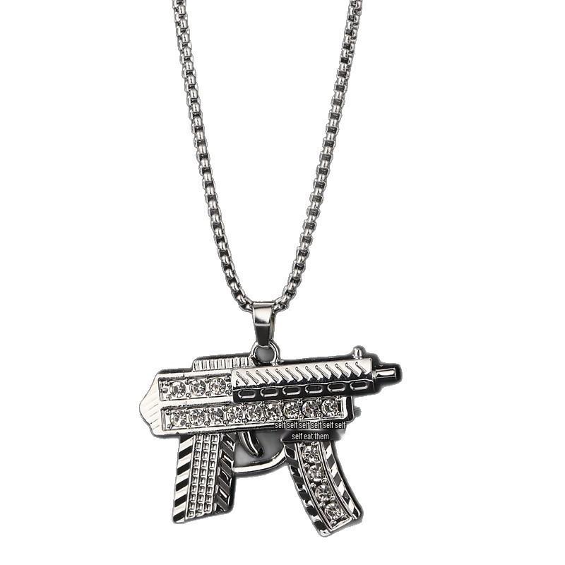 Hip-Hopowy naszyjnik z wisiorkiem w kształcie pistoletu maszynowego ze stopu: Wszechstronna biżuteria z diamentami dla mężczyzn i kobiet