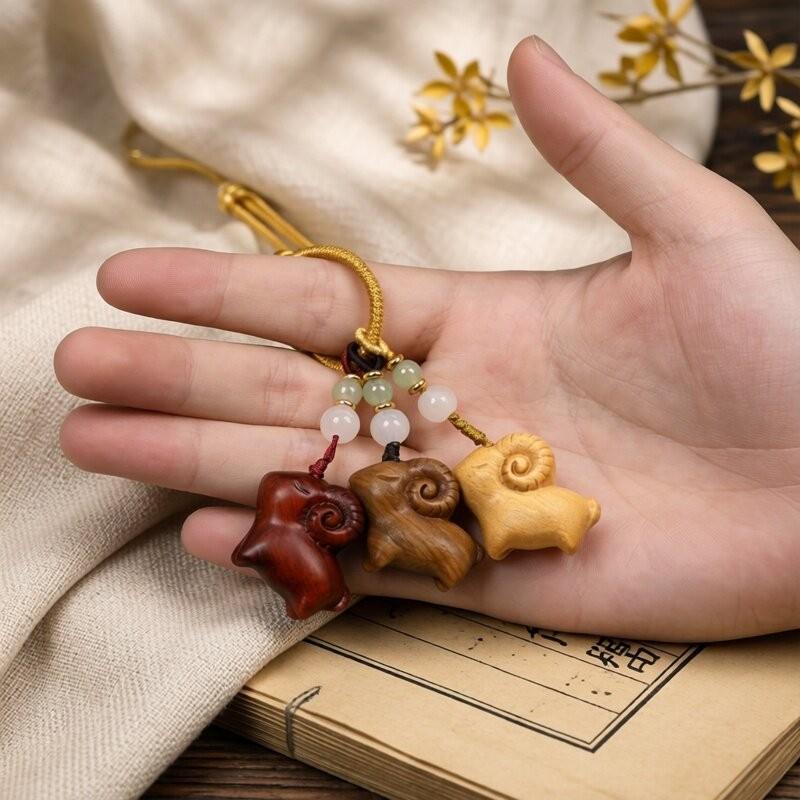 1/3Pcs Goat Sandalwood Keychain Hanging Key Chain Wood Carving Pendant Textured Animal Keyring Accessory For Parties Keys