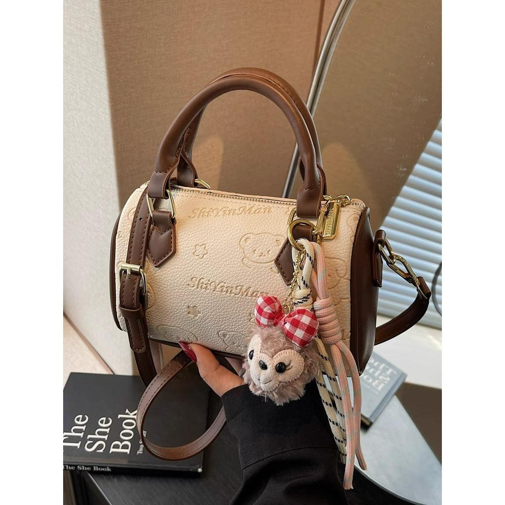 Premium Texture Small Bag Women's 2025 New Summer Popular Versatile Messenger Bag Fashion Super Fire Portable Pillow Bag