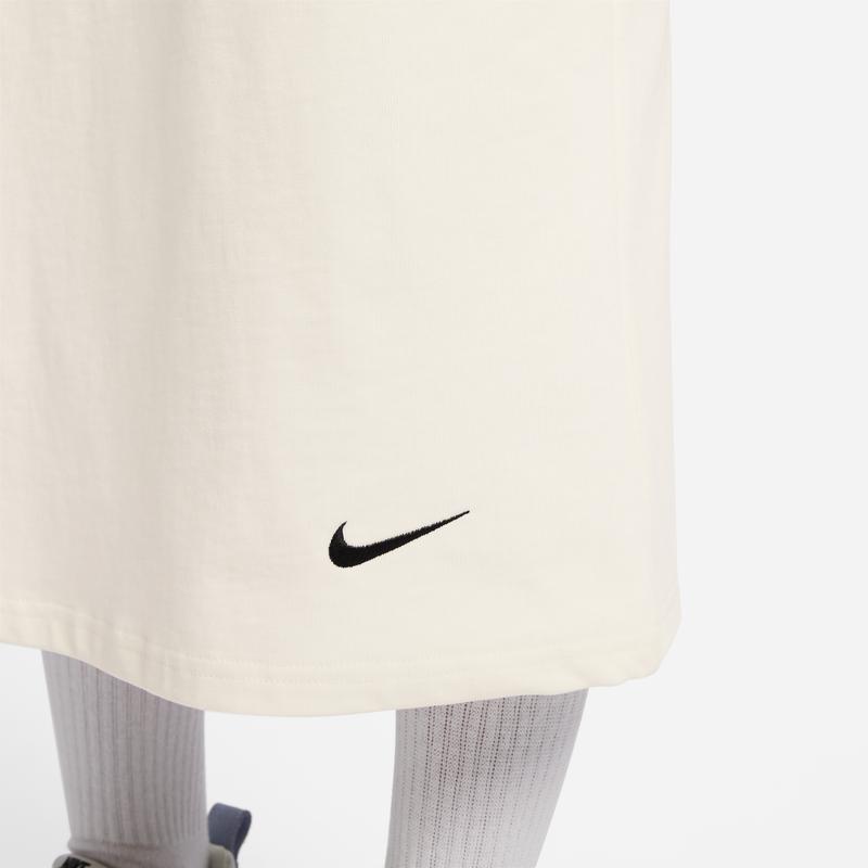 Nike Abito senza maniche tinta unita con logo da donna Abiti da donna Vela DV7955-133