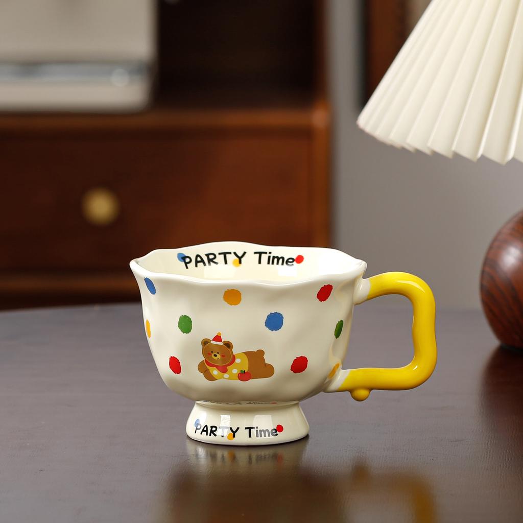 High Temperature Resistant Goblet Polka Dot Cute Pet Cartoon Cute Ceramic Cup High Looking Office Drinking Mug Souvenir Gift