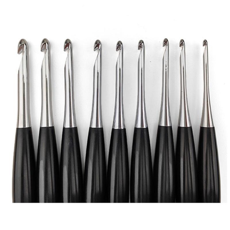1 Set Crochet Hook Set Wood Handle Crochet Needle 3.5mm To 8.0mm Knitting Needle Knitting Tool Crochet Accessories