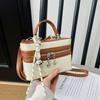 Internet Celebrity Small Bag 2025 New Korean Version Fashion Contrast Small Square Bag Women's Foreign Versatile Shoulder Box Bag Pu