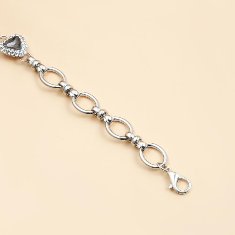 Elegant Butterfly and Pearls Chokers Necklace Adjustable Tassels Neck Jewelry Gift for Fashionable Women and Teens