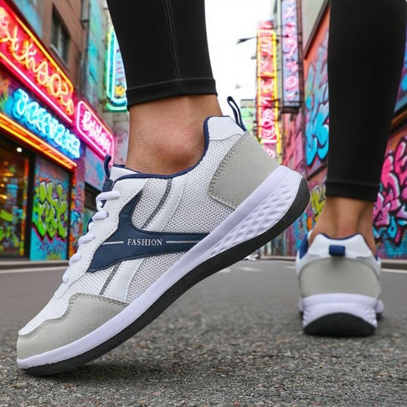 Women's Pu Leather Shoes New Lightweight Non-slip Sneakers Breathable Male Outdoor Running Shoes Women Large Size Lace UpShoes