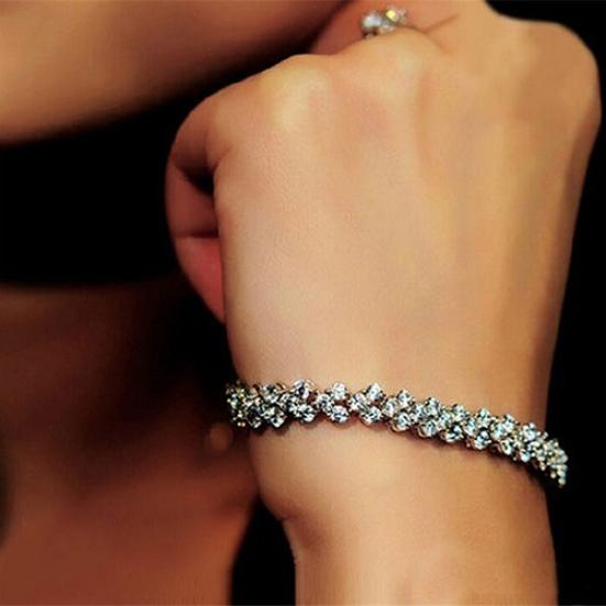 Women Rhinestone Inlaid Fashion Buckle Chain Bracelet Charming Bangle Jewelry Gift