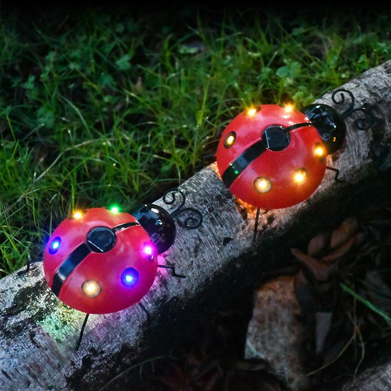 Solar Ladybug Lamp Outdoor Waterproof Garden Statue Wall Hanging LED Solar Powered Light For Garden Lawn Tree Landscape Decor