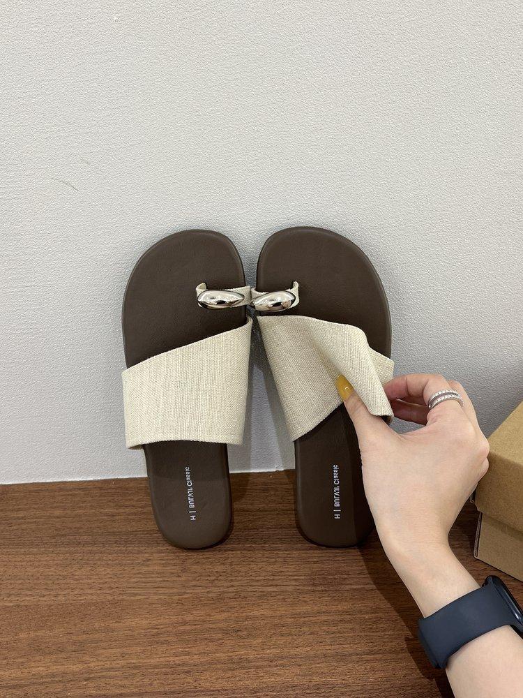 Set Of Toe Slippers Outer Wear Summer New Korean Version Linen Vacation Style Retro Cool Slippers Flat Bottom Seaside Beach