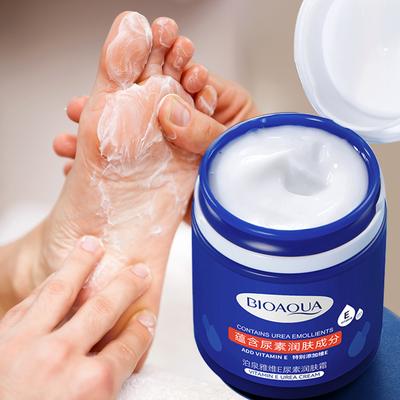 Crème pour les pieds Vitamine E Urée, Hydratante et Adoucissante pour la peau des mains et des pieds, Pour les mains, les pieds et le corps secs et qui pèlent 170g/flacon