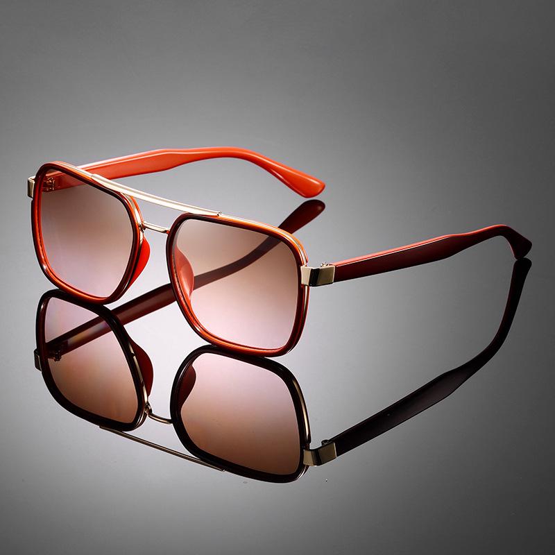 High-End Unisex Retro Tortoiseshell Square Sunglasses M5240