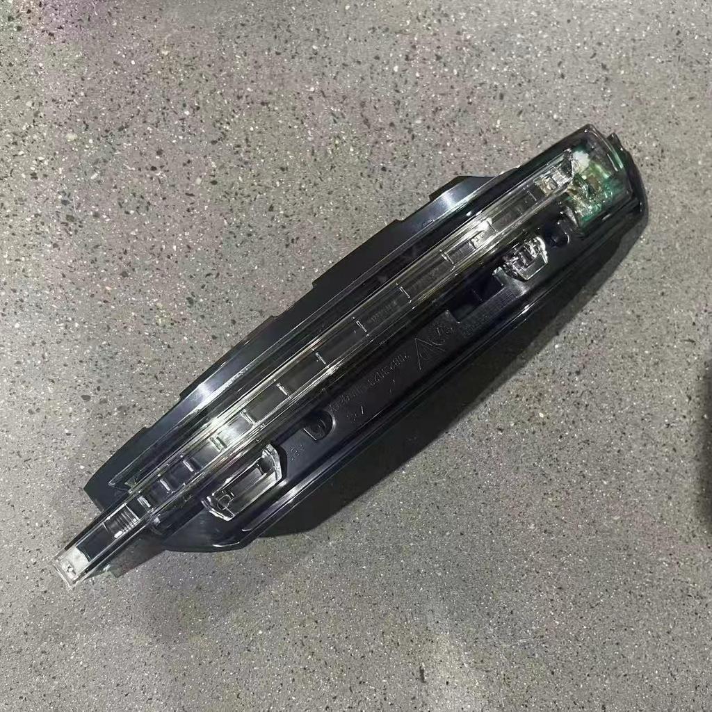Porsche Macan 14-17 Rearview Mirror Side Light 95B949101/102