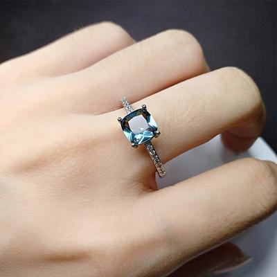 Inlaid Rhinestone Thin Wedding Ring Square Cubic Zirconia Women Ring Jewelry Accessory