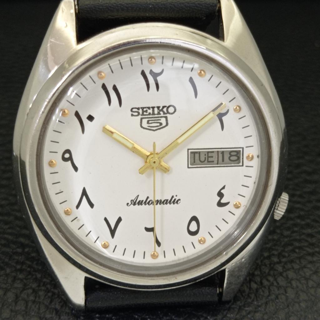 SEIKO 5 AUTOMATIC JAPAN 7009A MENS VINTAGE ARABIC WHITE DIAL WATCH a702675-1 R209-a702675