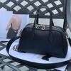 Neue Damen Bowlingtasche aus erstklassigem Rindsleder, Boston Leder, Hand-, Schulter- und Umhängetasche, Damen Pendler, lässig, schlicht, trendig