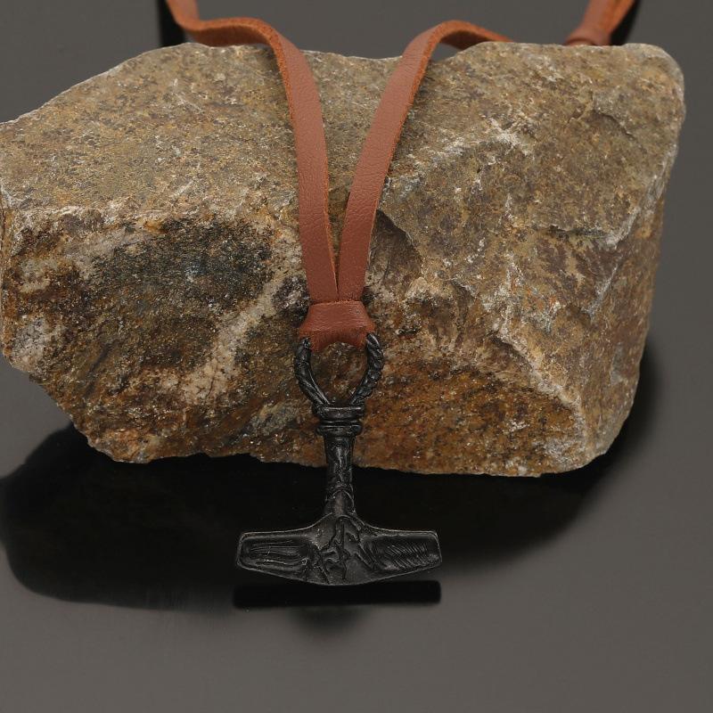 Vintage Viking War Hammer Pendant Necklace For Men Norse Jewelry Viking Warrior Accessory 60cm