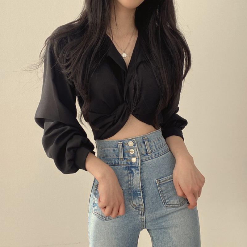 Hong Kong Retro V-Neck Slim Long Sleeve Shirt for Women - Spring Style Short Top