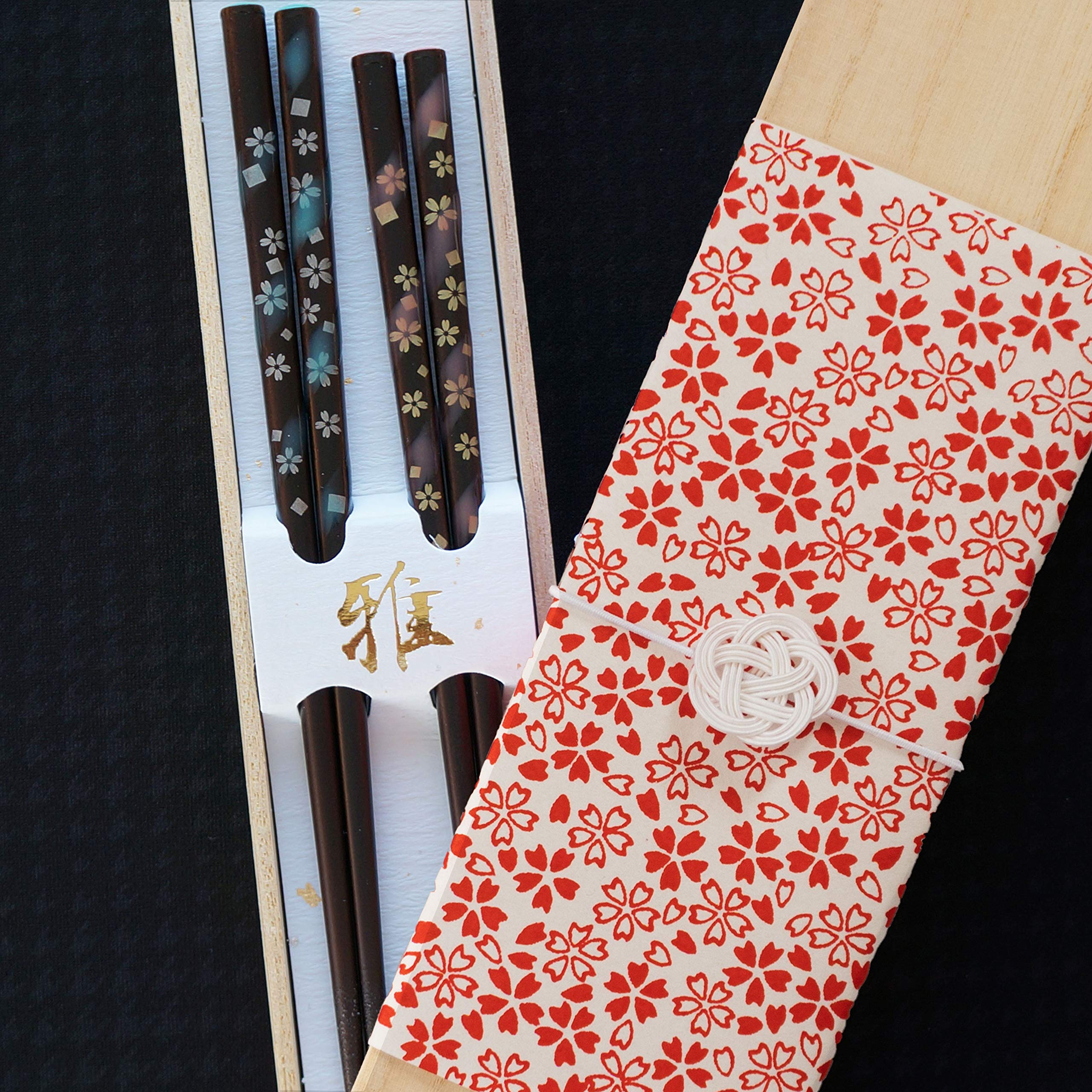 

to give immediately upon Yuzen Washi pair of chopsticks in a paulownia wood Wakasa handcrafted by Japanese dishwasher perfect for 60th and other