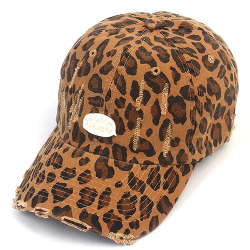 

Universal chemistry Damage Leopard Bubble Ballcap FREE
