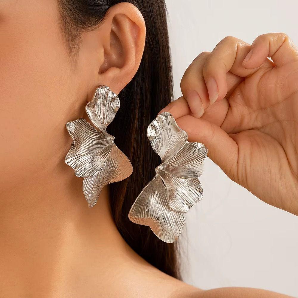 Metal Leaf Drop Earrings Exaggerated Petal Pendant Earrings  Party Ear Accessories