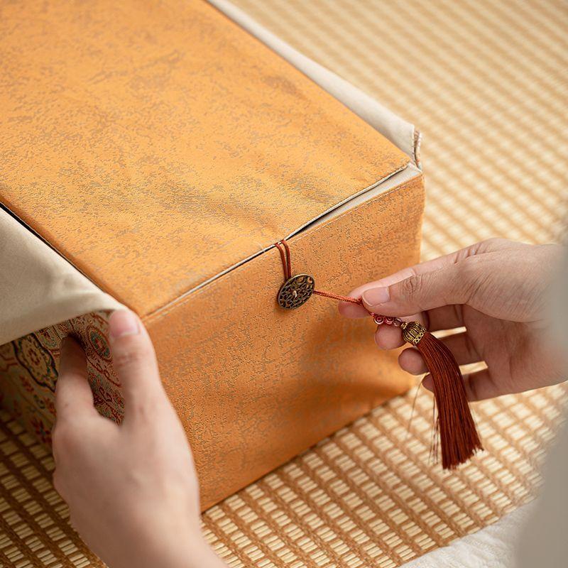 High-End Fabric Gift Boxes, Holiday and Birthday Gift Boxes, Ceramic Jars, Empty Gift Boxes