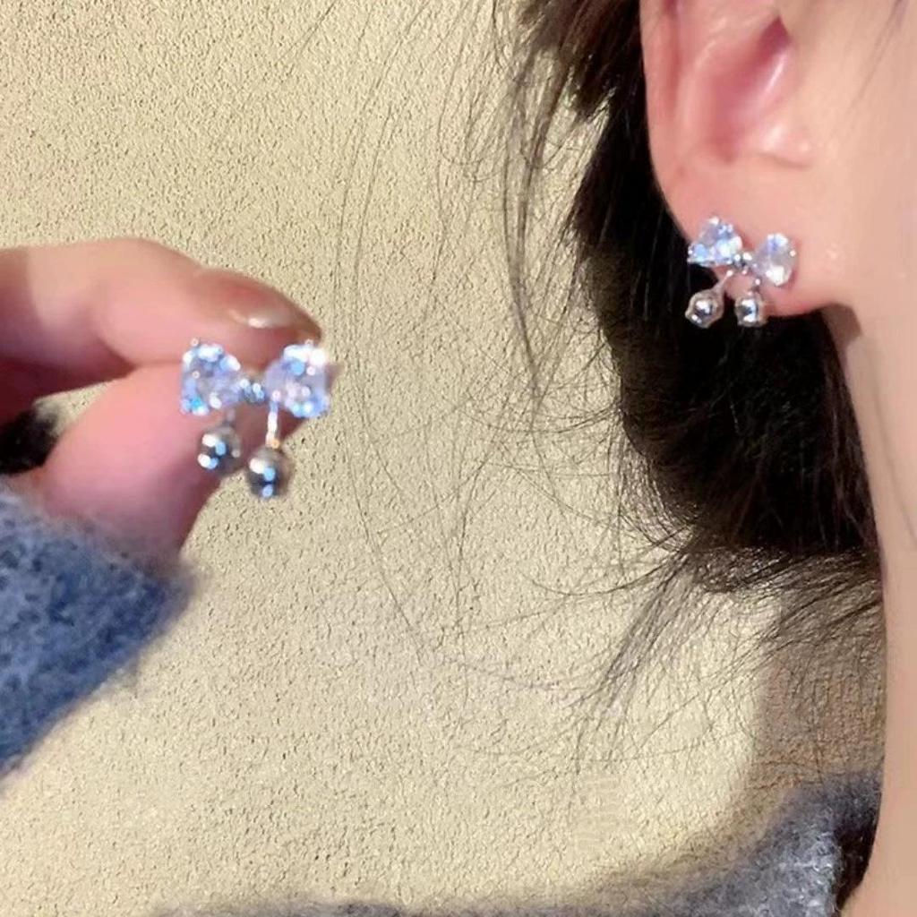 Zircon Metal Studs & Pearl Bow Earrings - High-End, Versatile Statement