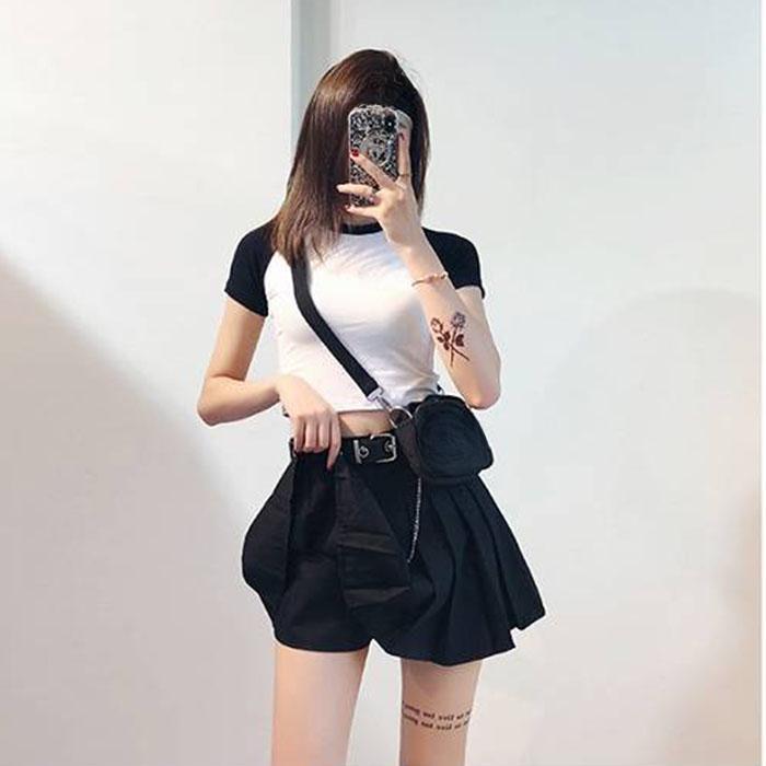 Dámské léto Proti zesvětlení Úzká sukně s vysokým pasem Černá plisovaná sukně Hip-hop A-line sukně Řetízek na opasek