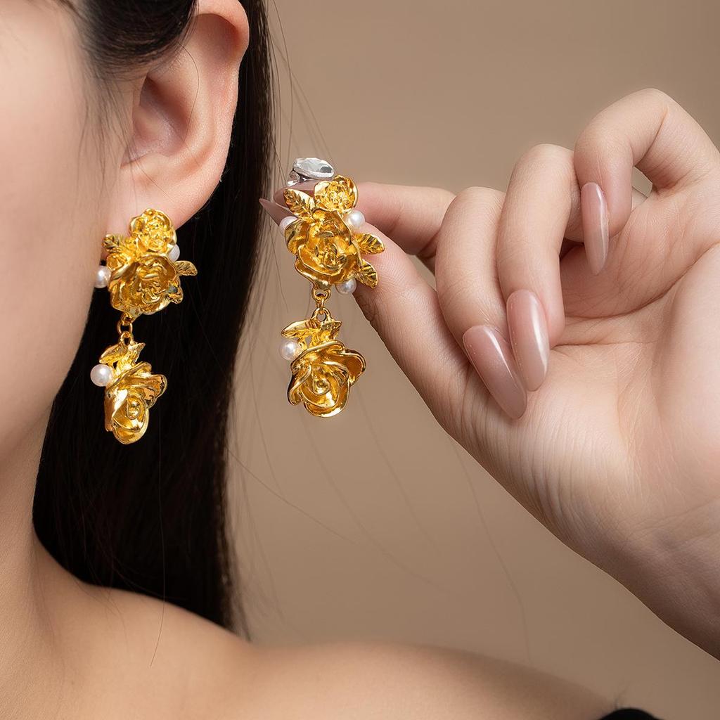 Exaggerated 3D Flower Pearl Earrings: Light Luxury, High-End Metal Style Studs