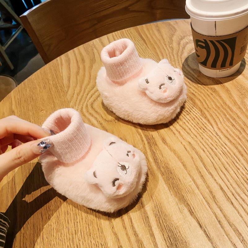 Zapatos Comodos Baby Shoes Socks with Soft Soles Plush Toddler Shoe for Both Boys Girls Cartoon Baby Foot Protectors Zapatillas