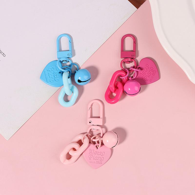 1Pc Alloy Love Shape Pendant Keychain Heart Key Chain With Bell Couple Friend Bag Gift Jewelry Key Holder Accessories