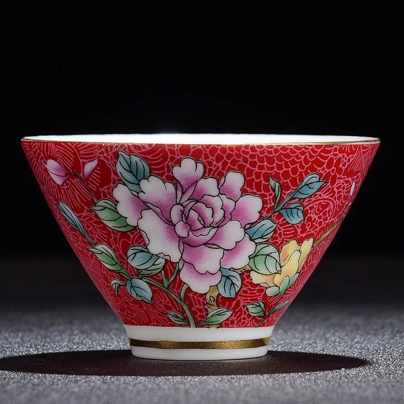 Gold-Inlaid Flower-Etched Conical Teacup, Master’s Ceramic Gongfu Tea Cup, Perfect for Festivals & Home Tea Tasting. 60ml
