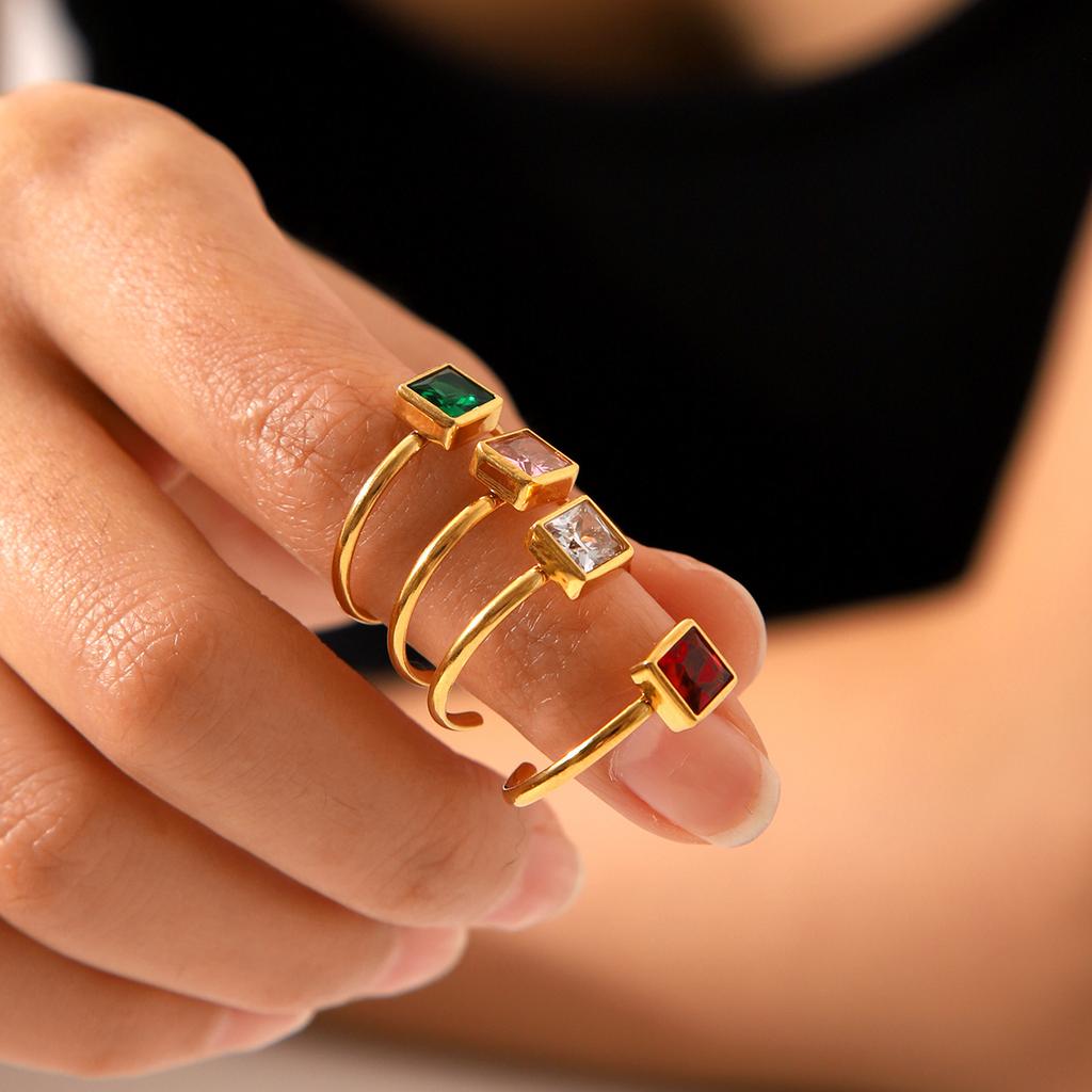 Titanium Steel Ring for Women, Niche Light Luxury High-end Stainless Steel Plated with 18K Gold, Inlaid Square Zircon Ri